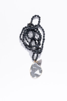 1572A KETTE PETA rock