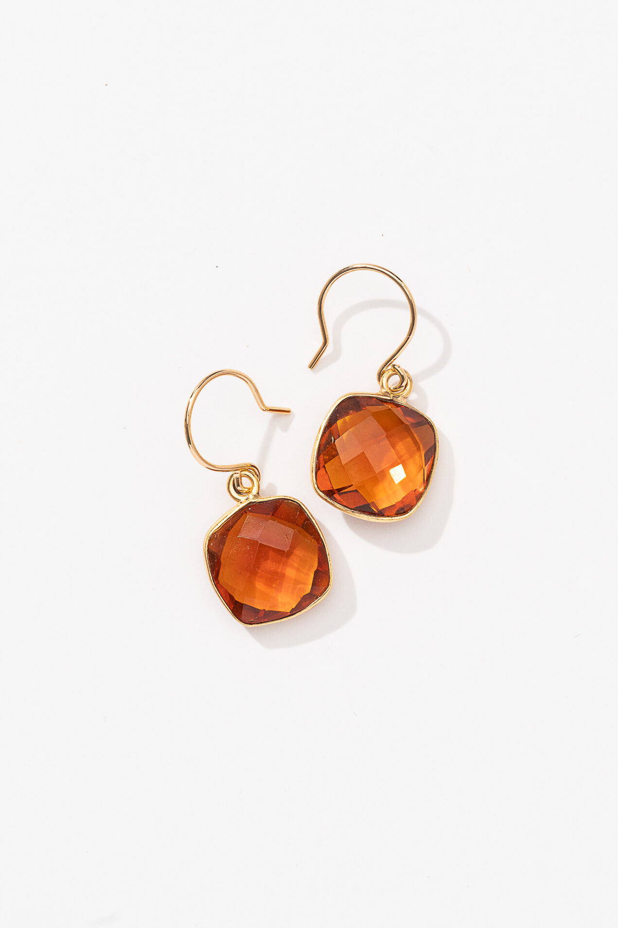 E222 OHRRING PATI mandarin/g